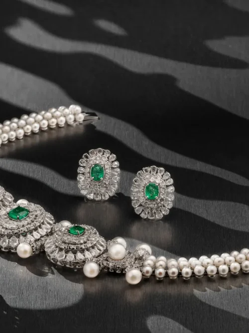 Emerald Pearl Royale Jewelry Set