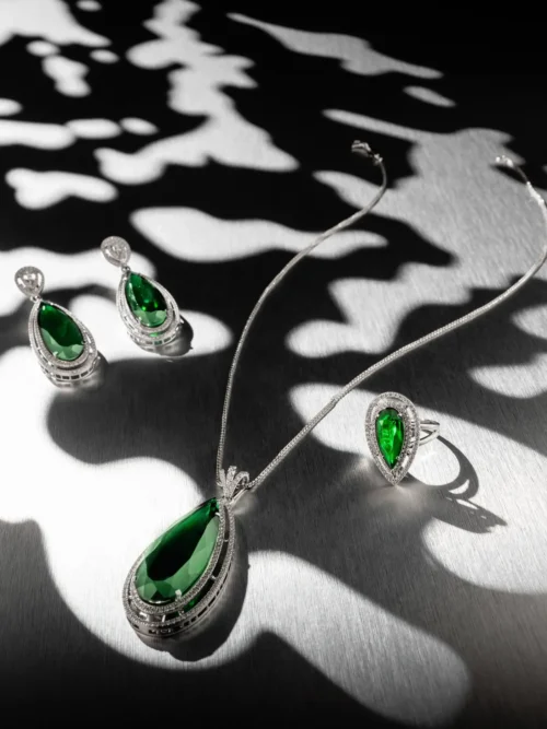 Emerald Teardrop Luxe Jewelry Set